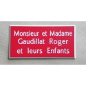 plaque de porte rouge format 75x150 mm personnalisée 3 lignes