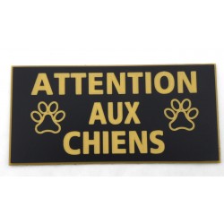 plaque adhésive noire et or "ATTENTION AUX CHIENS" motifs pattes