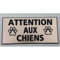 plaque adhésive cuivrée "ATTENTION AUX CHIENS" motifs pattes