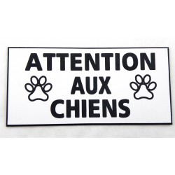 plaque adhésive blanche "ATTENTION AUX CHIENS" motifs pattes