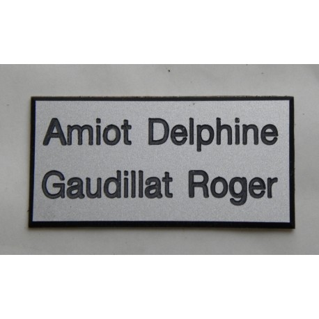plaque de boite aux lettres,  sonnette format 25 x 50 mm personnalisable 2 lignes