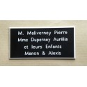 plaque de porte noire format 48x100 mm personnalisable 4 lignes