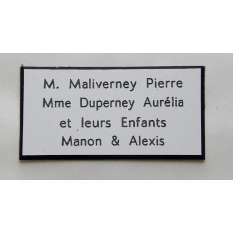 plaque de porte blanche format 48x100 mm personnalisable 4 lignes