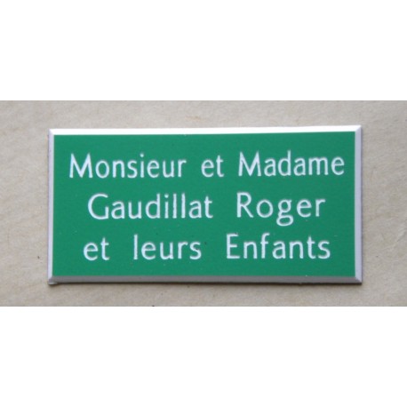 plaque de porte verte format 48x100 mm personnalisable 3 lignes