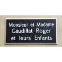 plaque de porte noire format 48x100 mm personnalisable 3 lignes
