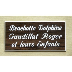 plaque de porte personnalisée "calligraphie" bois format 48x100 mm 3 lignes.