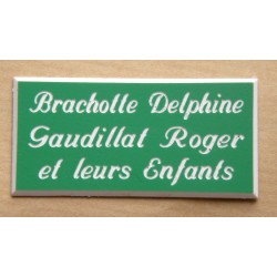 plaque de porte personnalisée "calligraphie" verte format 48x100 mm 3 lignes.