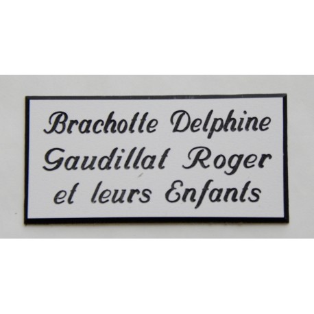 plaque de porte personnalisée "calligraphie" blanche format 48x100 mm 3 lignes.