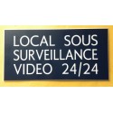 plaque adhésive "LOCAL SOUS SURVEILLANCE VIDEO 24/24" bleu marine