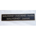 plaque de boite aux lettres,  sonnette format 20 x 100 mm personnalisable 2 lignes  fond noir texte or