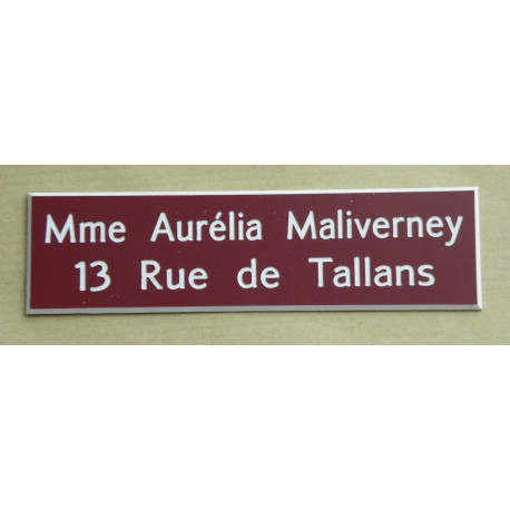 Plaque de boite aux lettres 2 lignes lie de vin format 10 x 2,5 cm
