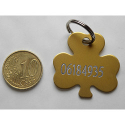 Médaille chien moyen trefle dorée gravure 1 ou 2 faces