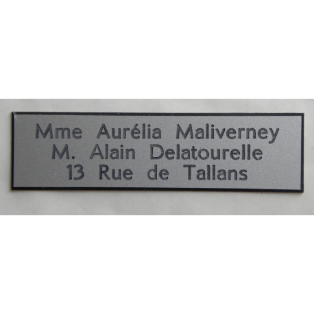 Créer votre plaque de boîte aux lettres en 3 clics, personnalisation rapide