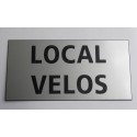 Plaque adhésive "LOCAL VELOS" argentée