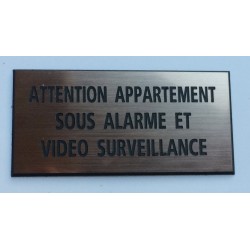 Plaque adhésive ATTENTION APPARTEMENT SOUS ALARME ET VIDEO SURVEILLANCE cuivrée