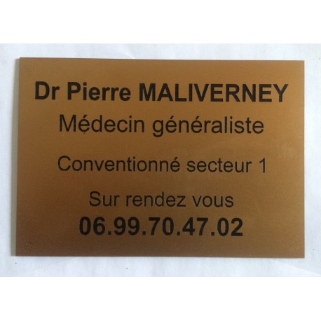 plaque professionnelle personnalisée dorée format 200 x 300 mm
