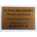 plaque professionnelle personnalisée dorée format 200 x 300 mm