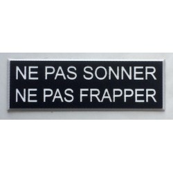 Plaque adhésive "NE PAS SONNER NE PAS FRAPPER " Format 29x100 mm